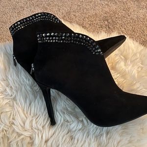 Ankle booties